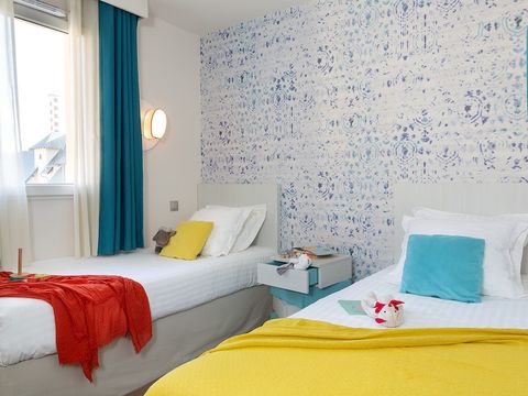 APPARTEMENT 8 personnes - 3 chambres - Terrasse ou balcon - Bâtiments portuaires