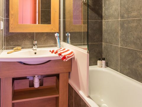 Appartement 6 personnes - 1 chambre + 1 coin nuit - Duplex