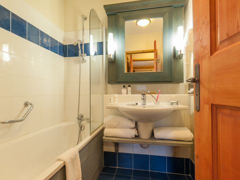 APPARTEMENT 4 personnes - Supérieure