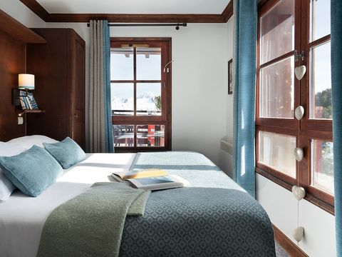 APPARTEMENT 4 personnes - 1 chambre - Piscine extérieure avec vue Mont Blanc 
