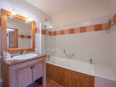 APPARTEMENT 6 personnes -  2 chambres - Piscine extérieure - Balcon