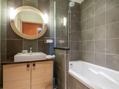 APPARTEMENT 8 personnes - 3 chambres - Balcon