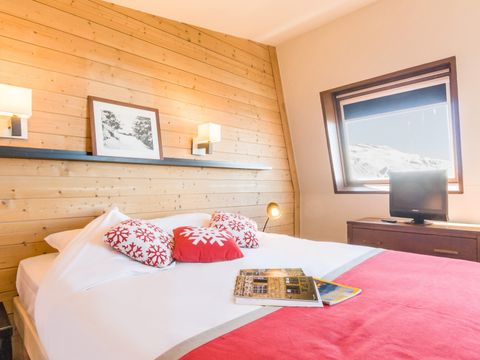 APPARTEMENT 6 personnes - 1 chambre + 1 coin nuit