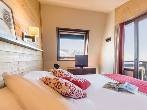 APPARTEMENT 6 personnes - 1 chambre + 1 coin nuit