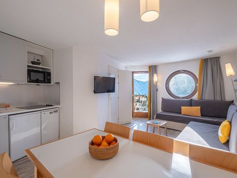 APPARTEMENT 6 personnes - 1 chambre + 1 coin nuit vue montagne dégagée