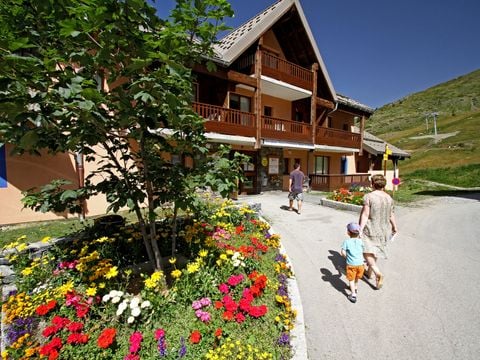 Pierre & Vacances Résidence Le Thabor - Camping Savoie - Image N°5