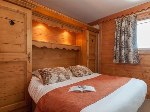 Appartement 5 personnes - 1 chambre + 1 coin nuit - sans balcon