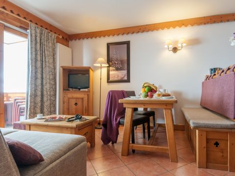 Appartement 5 personnes - 1 chambre + 1 coin nuit - sans balcon