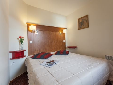 APPARTEMENT 4 personnes - - 1 CHAMBRE - VUE MONTAGNE 