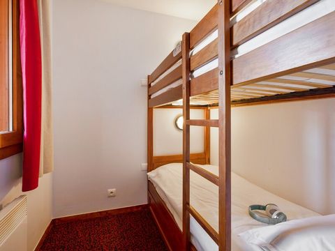 APPARTEMENT 6 personnes - - 1 CHAMBRE + 1 COIN NUIT - VUE MONTAGNE