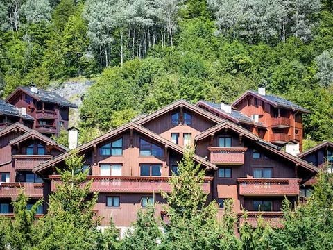 Pierre & Vacances Premium Résidence Les Fermes de Méribel - Camping Savoie - Image N°5