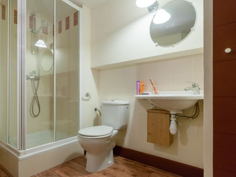 APPARTEMENT 6 personnes - 2 Chambres - Balcon