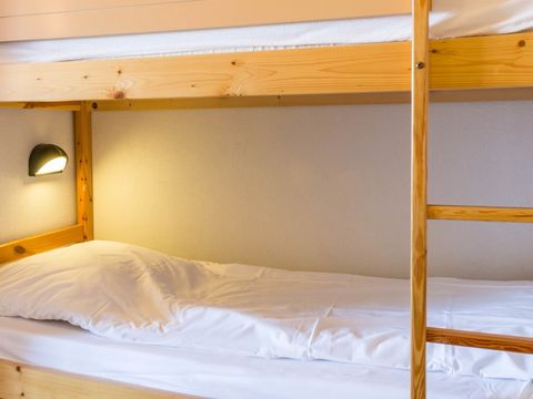 STUDIO 4 personnes - 1 coin nuit - Balcon