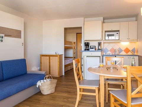 STUDIO 4 personnes - 1 coin nuit – Balcon