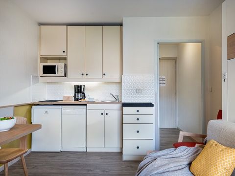 STUDIO 2 personnes - Studio 2 personnes, balcon, climatisé, rénové