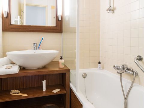 Appartement 6 personnes - 1 chambre - 1 coin - Nuit - Terrasse ou Balcon