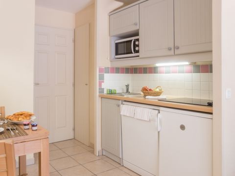 APPARTEMENT 5 personnes - 1 chambre - Terrasse ou balcon - Vue Piscine