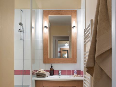 APPARTEMENT 6 personnes - 1 chambre + 1 coin nuit- Terrasse ou balcon