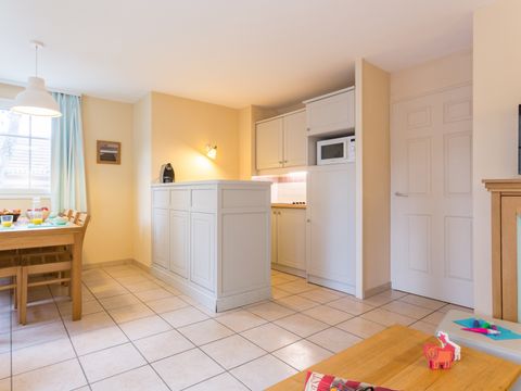 APPARTEMENT 6 personnes - 1 chambre + 1 coin nuit - Terrasse ou balcon - Vue piscine