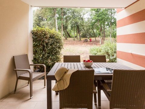 APPARTEMENT 5 personnes - 1 chambre - Terrasse ou balcon - Vue Piscine