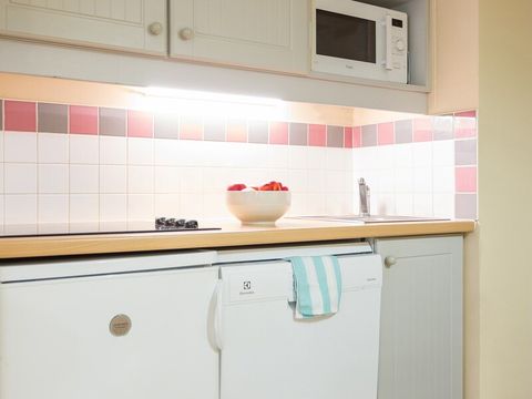 APPARTEMENT 5 personnes - 1 chambre - Terrasse ou balcon - Vue Piscine