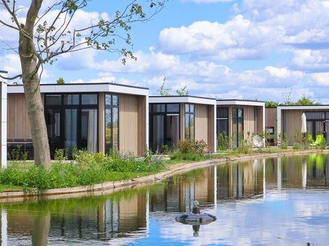 EuroParcs Marina Strandbad - Camping Bronckhorst - Image N°14