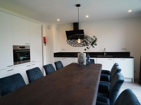 MAISON 10 personnes - Cube Magnifique