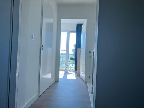 MAISON 8 personnes - Cube Magnefique