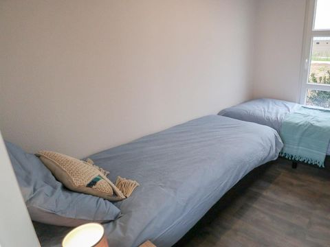 BUNGALOW 4 personnes - Cube Exclusif