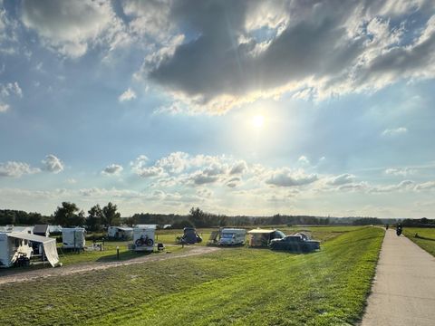 Emplacement - Aire de stationnement pour camping-cars « Comfort »