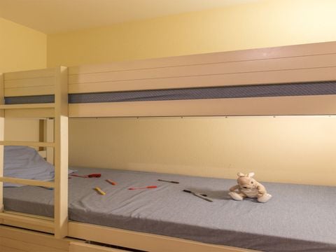APPARTEMENT 6 personnes - 1 CHAMBRE + 1 COIN NUIT - RÉNOVÉ