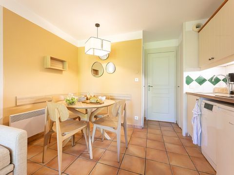 Appartement 5 personnes - 1 chambre - TERRASSE OU BALCON - RÉNOVÉ