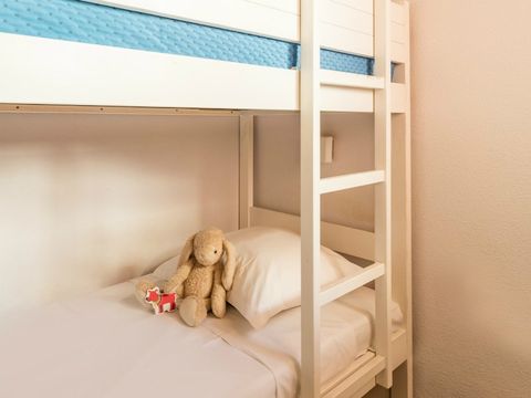 APPARTEMENT 6 personnes - - 1 chambre + 1 alcôve - Terrasse ou balcon - climatisation