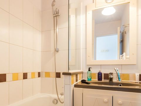 APPARTEMENT 6 personnes - - 1 chambre + 1 alcôve - Terrasse ou balcon - climatisation