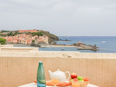STUDIO 4 personnes - 1 alcôve de couchage - Terrasse ou balcon - Vue sur la mer