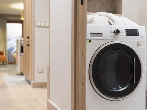 APPARTEMENT 6 personnes - 2 chambres - sauna - baignoire balnéo