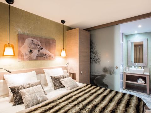 APPARTEMENT 8 personnes - (max 7 adultes) Standard - 3 chambres