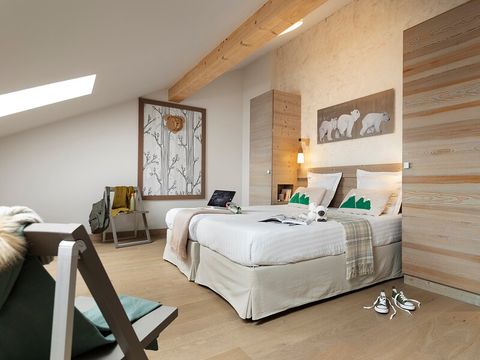 APPARTEMENT 8 personnes - (max 7 adultes) 3 chambres - sauna - baignoire balnéo