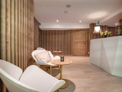 Pierre & Vacances Premium Résidence L'Hévana - Camping Savoie
