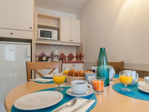 APPARTEMENT 4 personnes - 1 COIN NUIT - RIVIÈRE