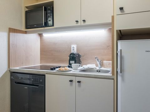 APPARTEMENT 6 personnes - 1 CHAMBRE + 1 COIN NUIT - RIVIÈRE