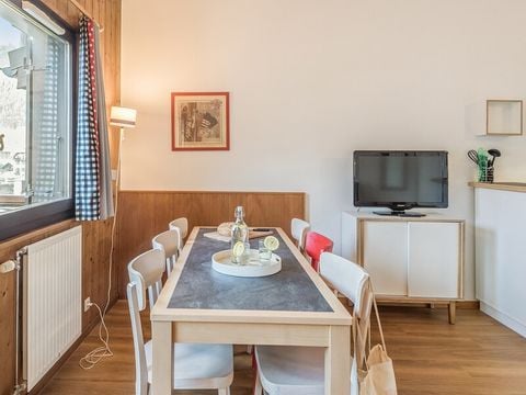 APPARTEMENT 7 personnes - 2 CHAMBRES - AIGLONS
