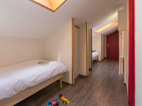 APPARTEMENT 6 personnes - 1 chambre + Cabine - Rénové