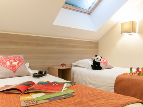 APPARTEMENT 8 personnes - 3 CHAMBRES - BALCON - VUE MONTAGNE