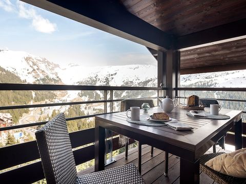 APPARTEMENT 8 personnes - 3 CHAMBRES - BALCON - VUE MONTAGNE