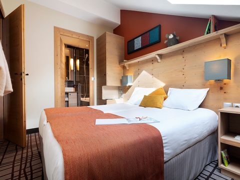 APPARTEMENT 8 personnes - 3 CHAMBRES - BALCON - VUE MONTAGNE