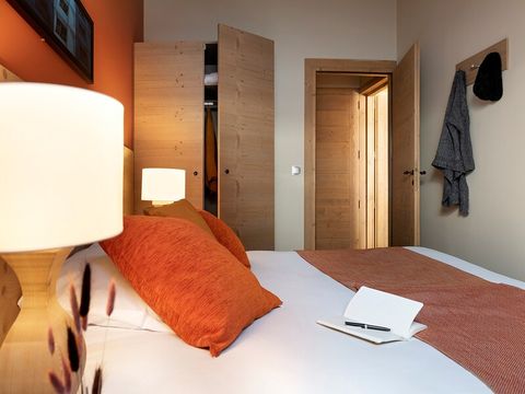 APPARTEMENT 4 personnes - 1 CHAMBRE - BALCON - DIMANCHE