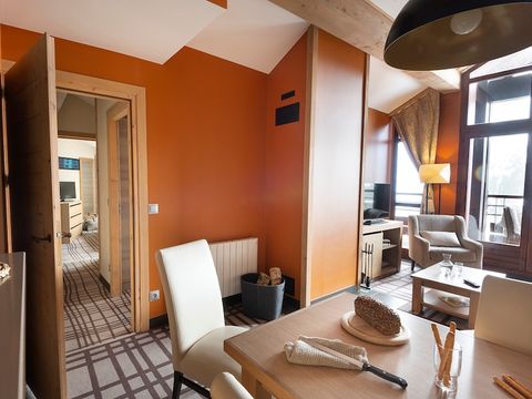 APPARTEMENT 6 personnes -  2 CHAMBRES - BALCON - VUE MONTAGNE - DIMANCHE