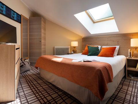 APPARTEMENT 6 personnes -  2 CHAMBRES - BALCON - VUE MONTAGNE - DIMANCHE