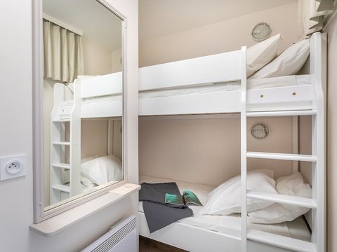 STUDIO 5 personnes - 1 coin nuit - Vue mer